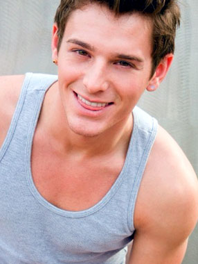 Brent Corrigan2014Ƭ